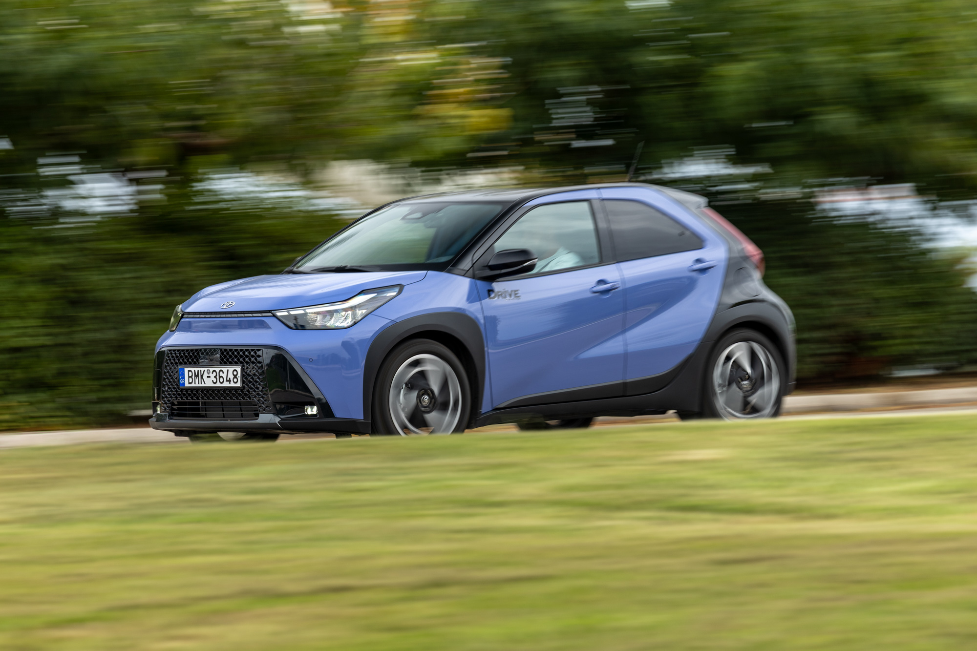 Test drive: Toyota Aygo X vs Renault Twingo, Photo © DRIVE Media Group/Thanassis Koutsogiannis