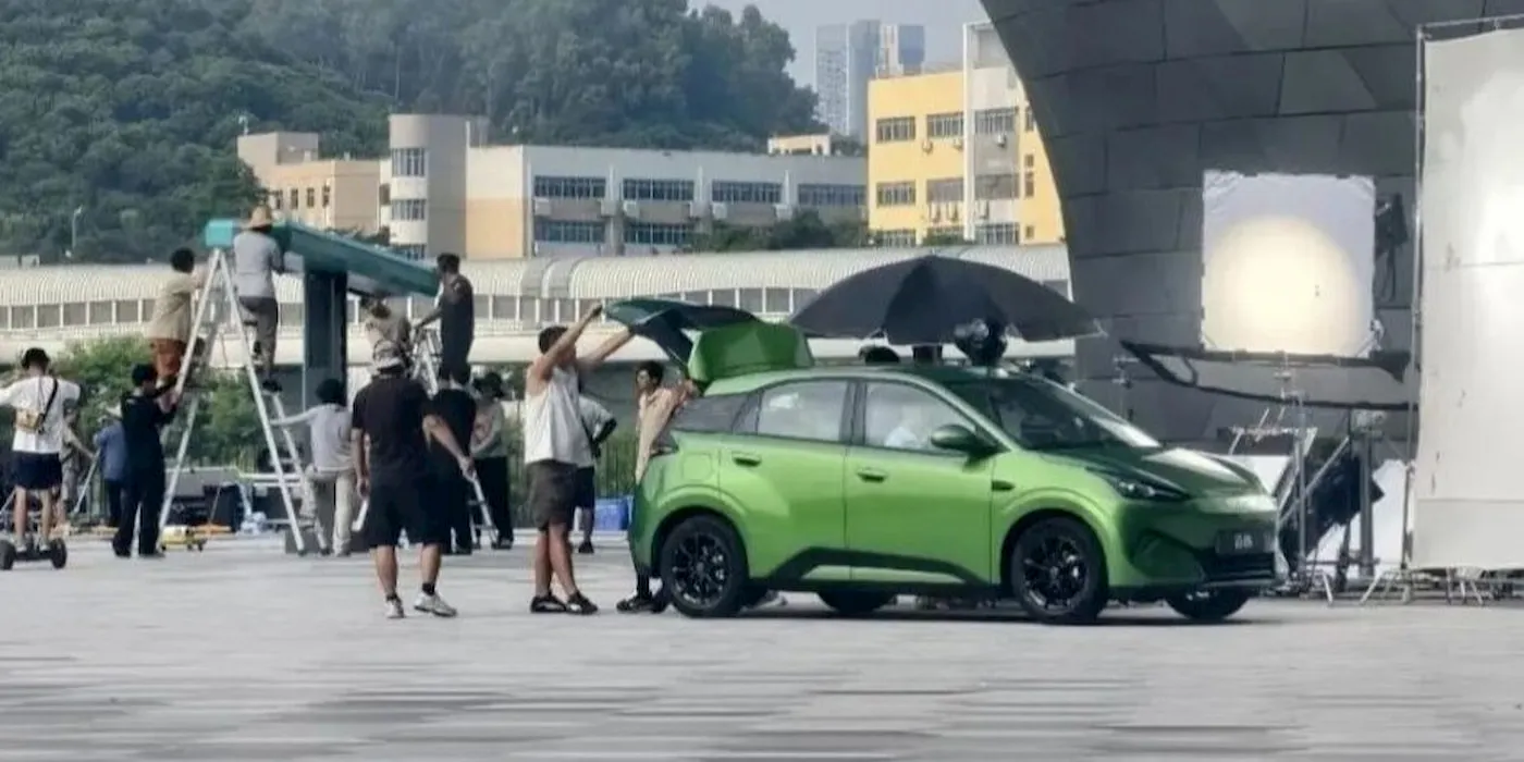 BYD Dolphin Surf