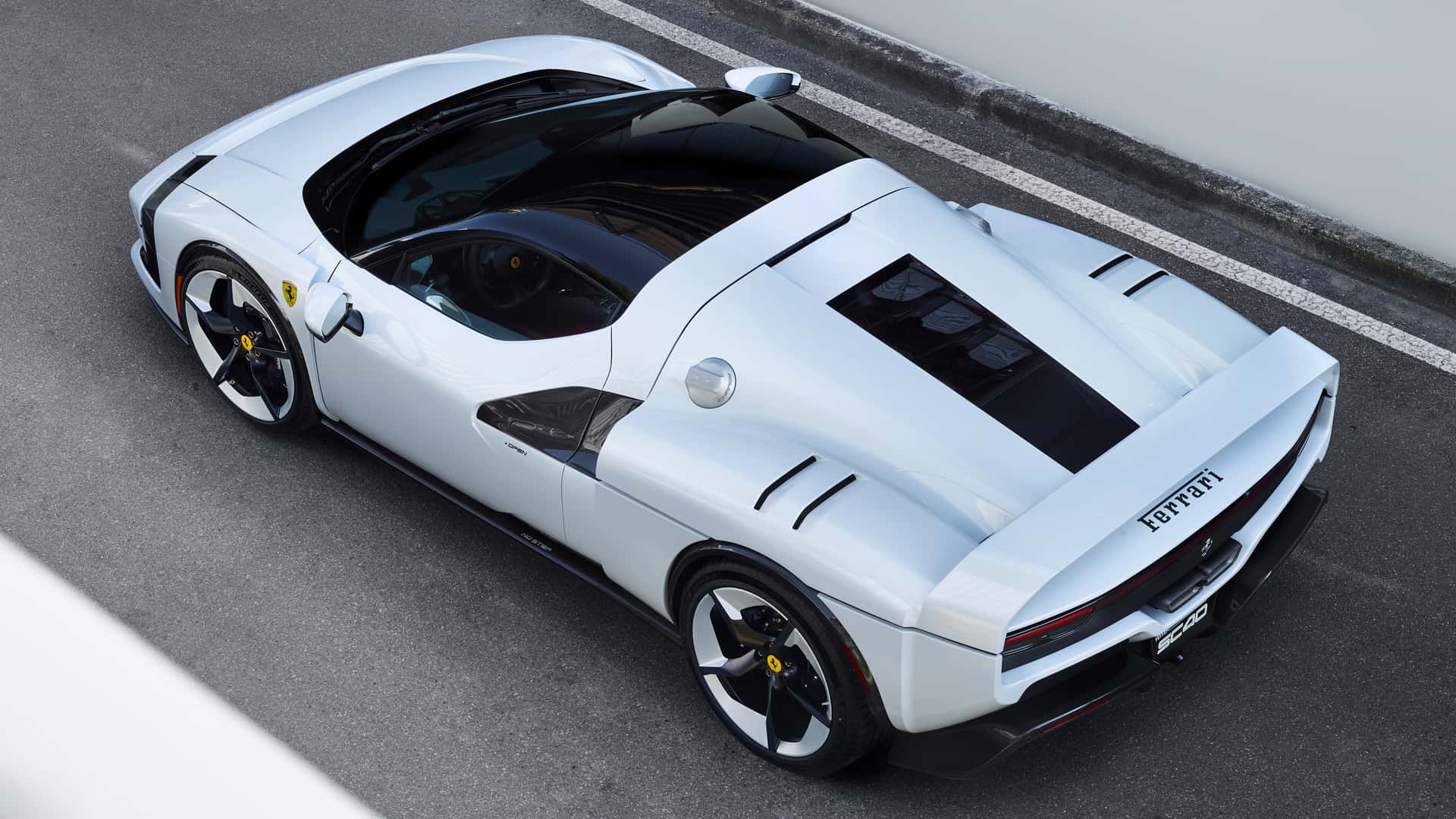 Ferrari SC40: One-off φόρος τιμής στη θρυλική F40 | Drive