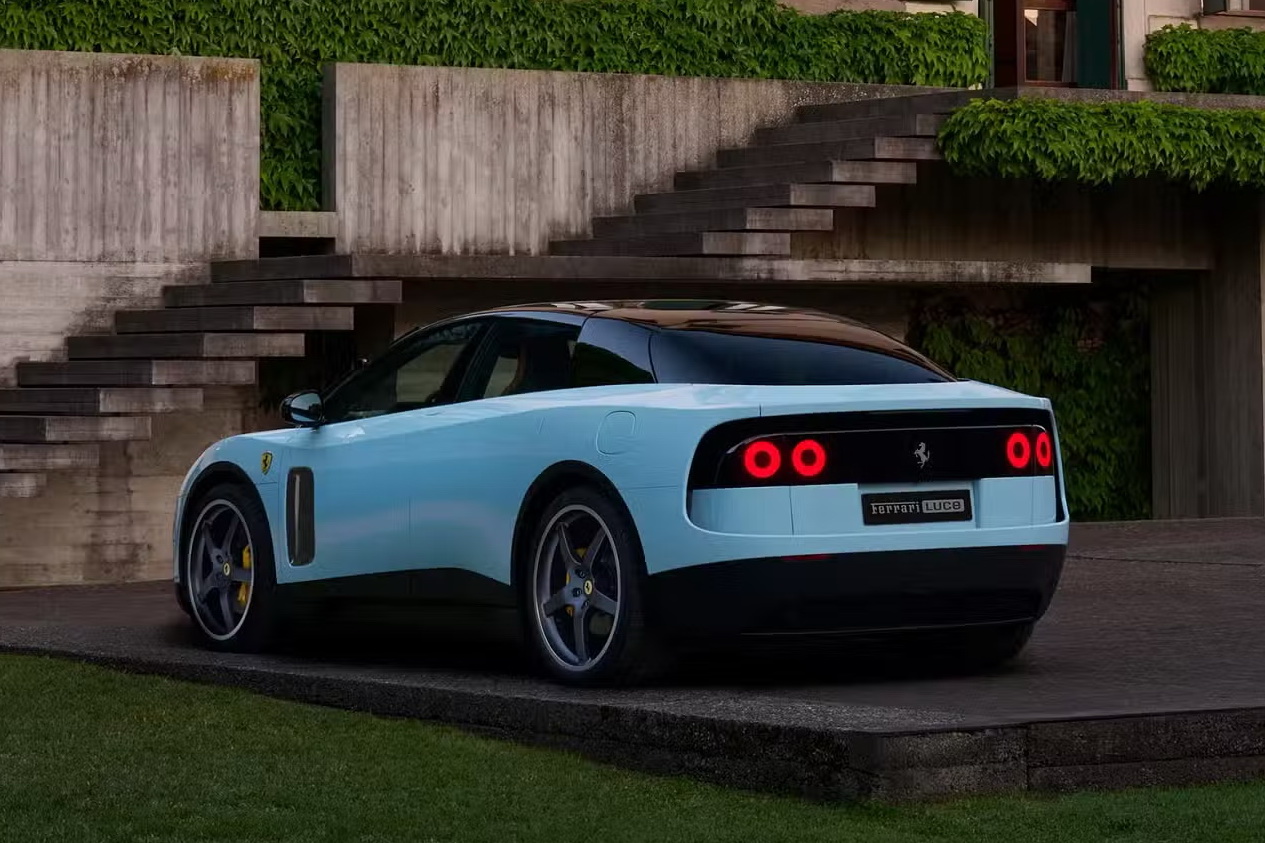 Ferrari Luce