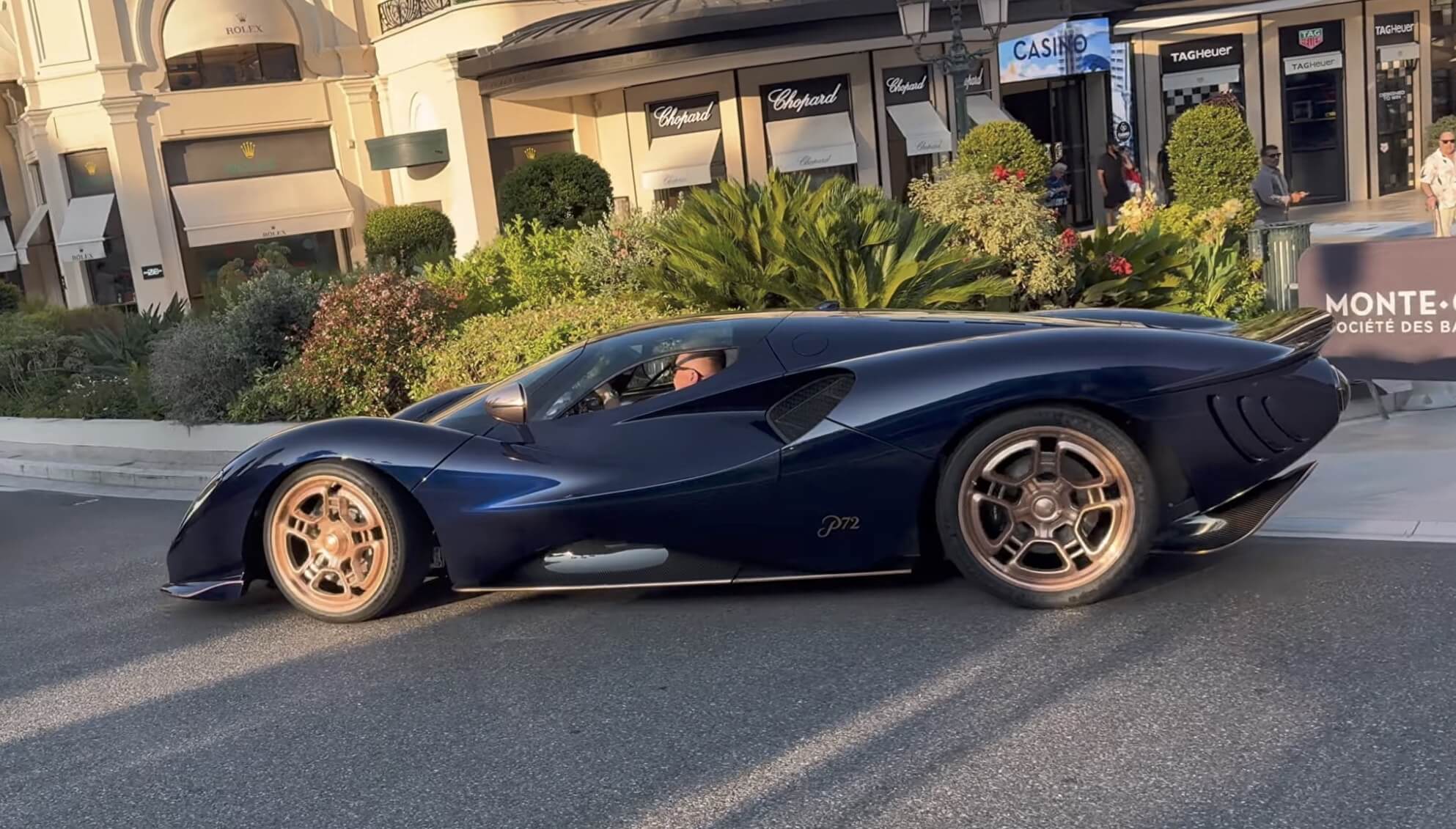 De Tomaso P72