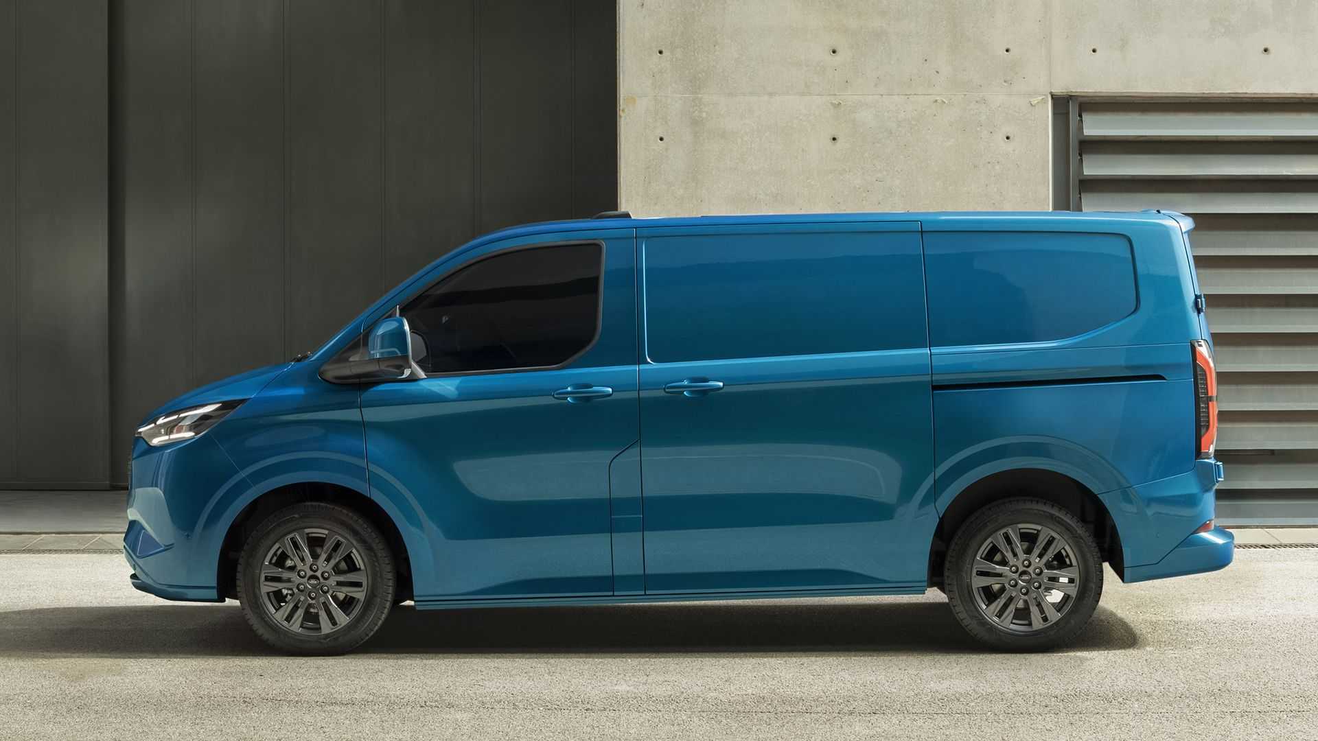 Ford E-Transit Custom