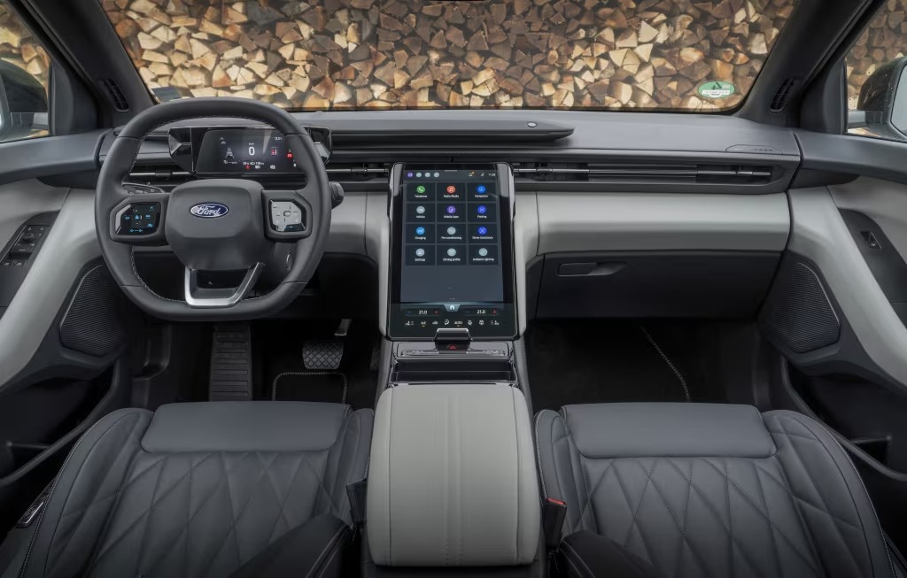 Ford Explorer-Ford Go Electric