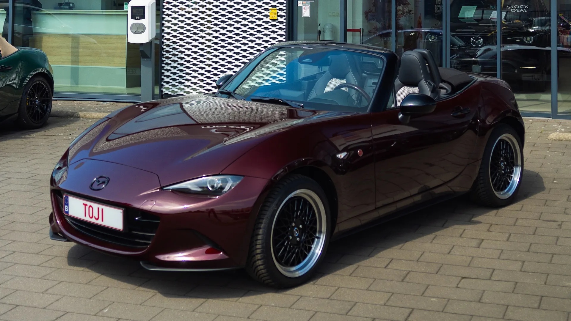 Mazda MX-5