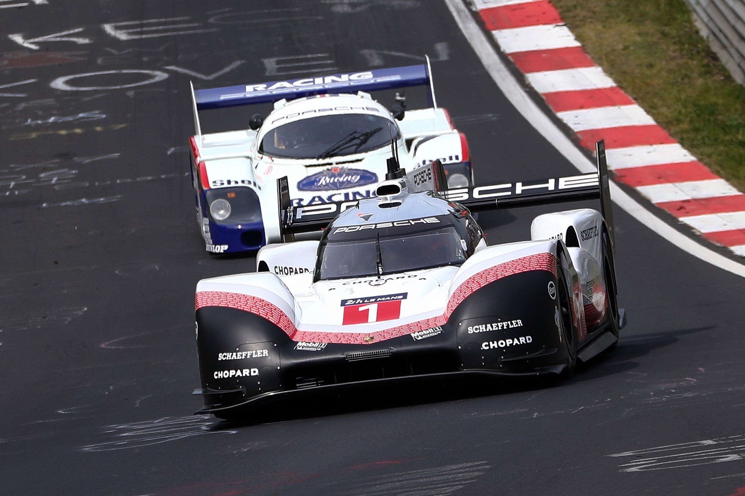 Porche 919 vs 956