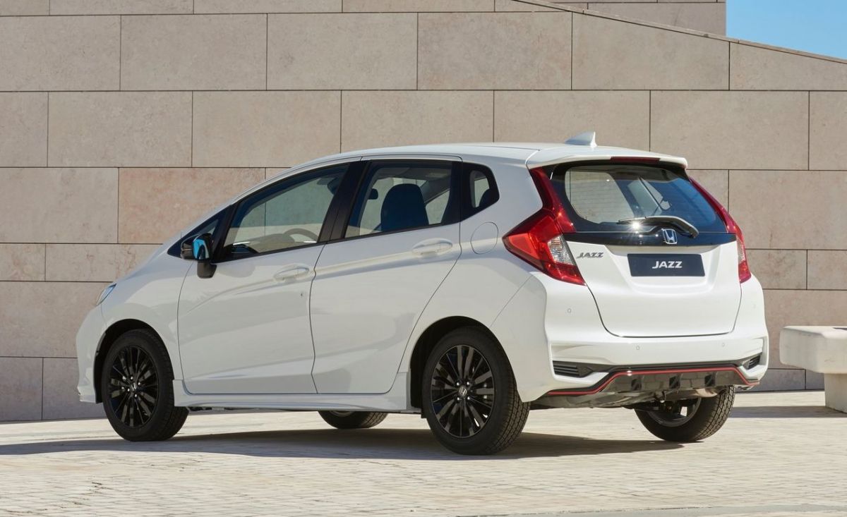 Εμπορικό λανσάρισμα για το ανανεωμένο Honda Jazz