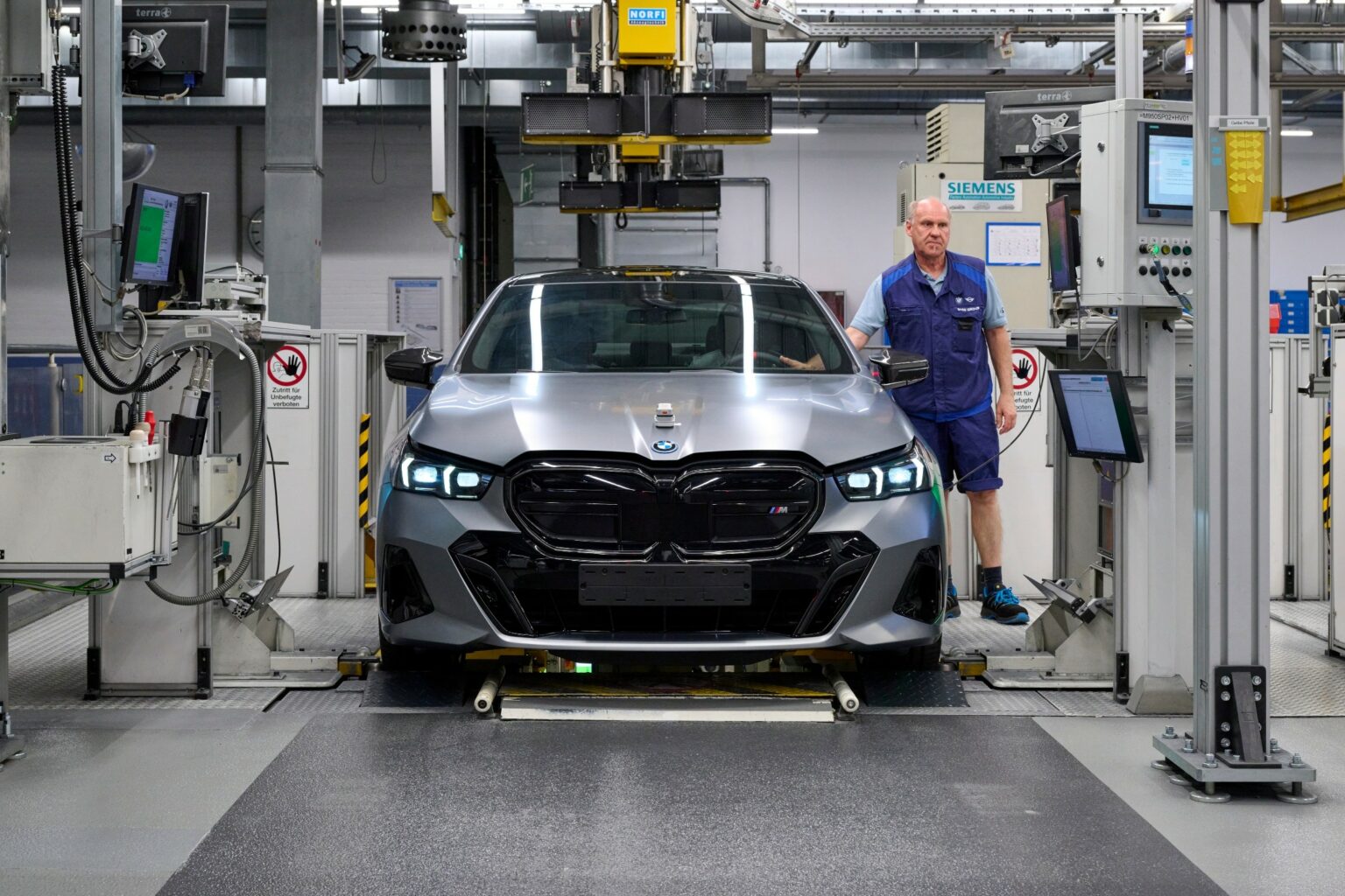 BMW i5, Dingolfing