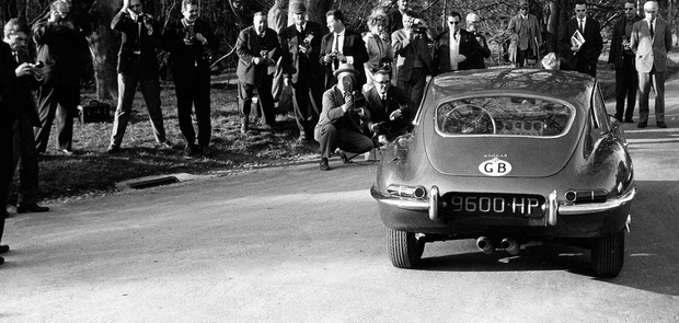 Jaguar E-type launch