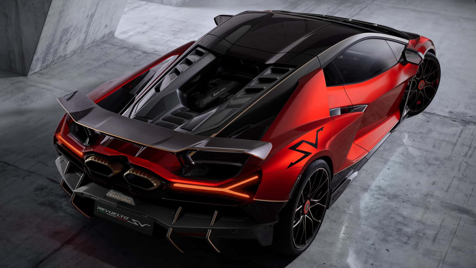 Lamborghini Revuelto SV