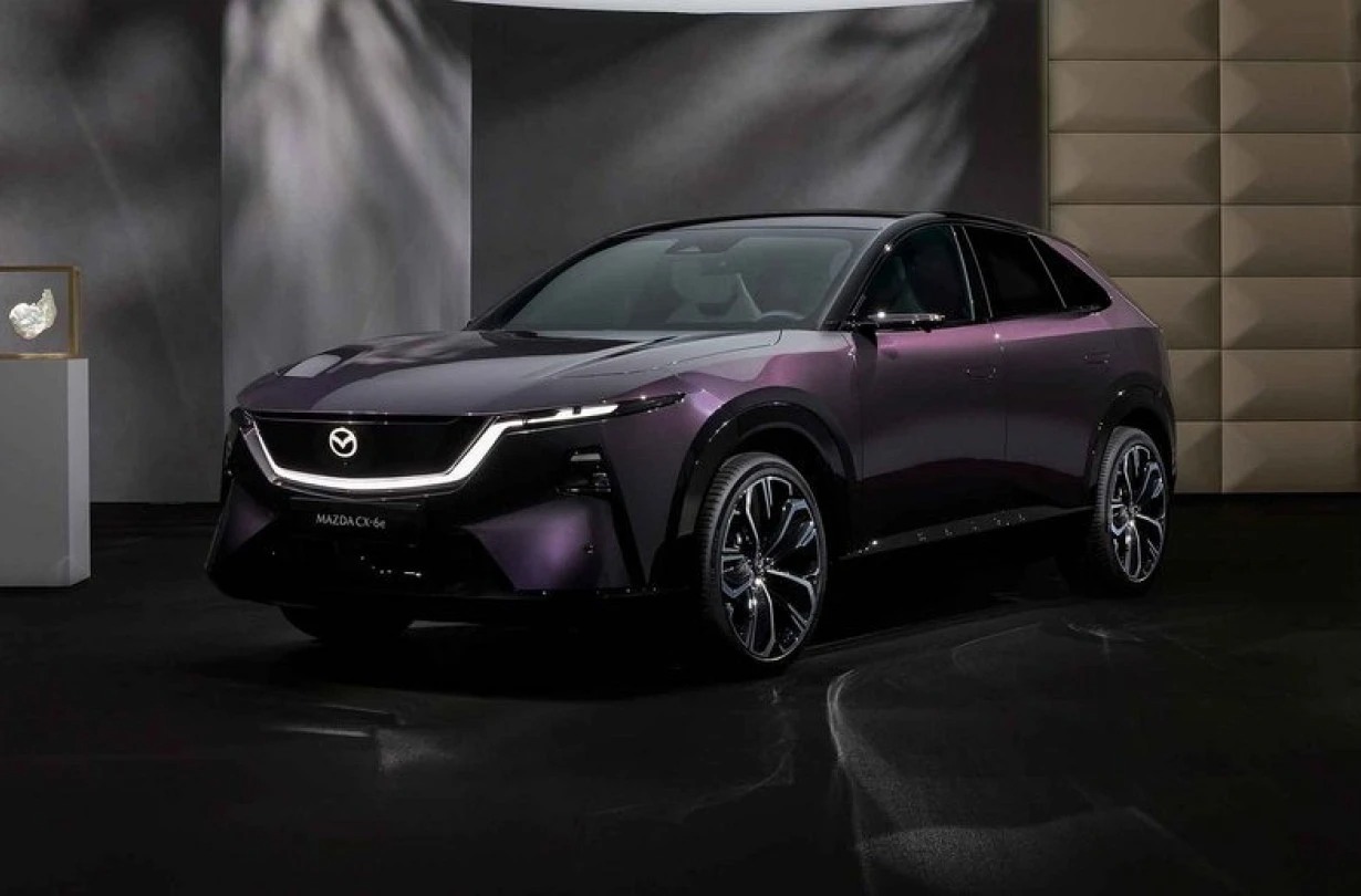 Mazda CX-6e -SUV