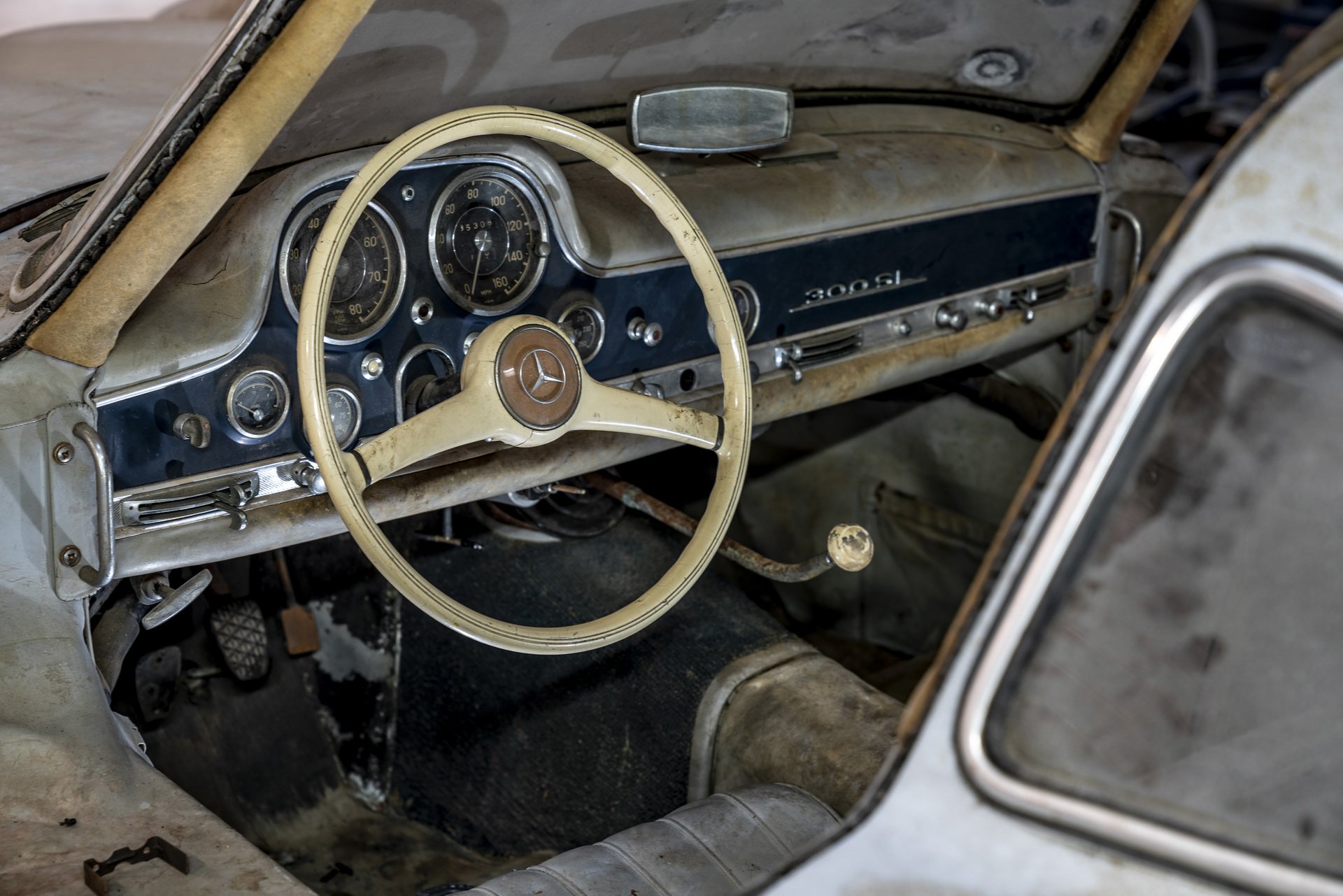 Mercedes-Benz 300 SL Gullwing