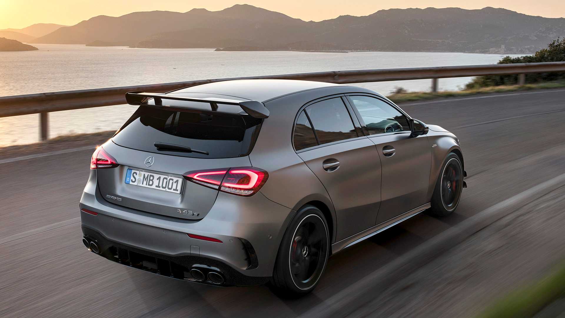 Mercedes-AMG A45