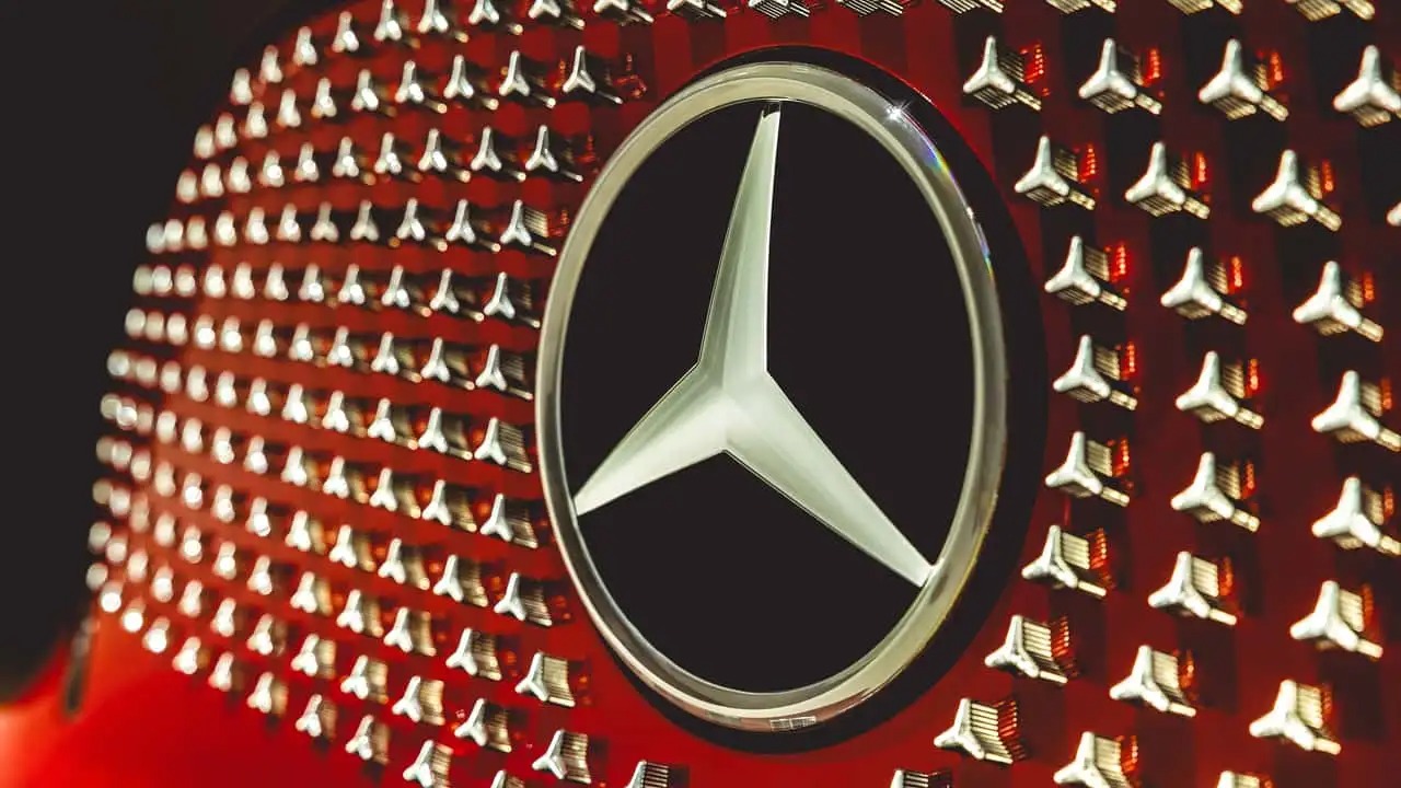 Mercedes-Benz