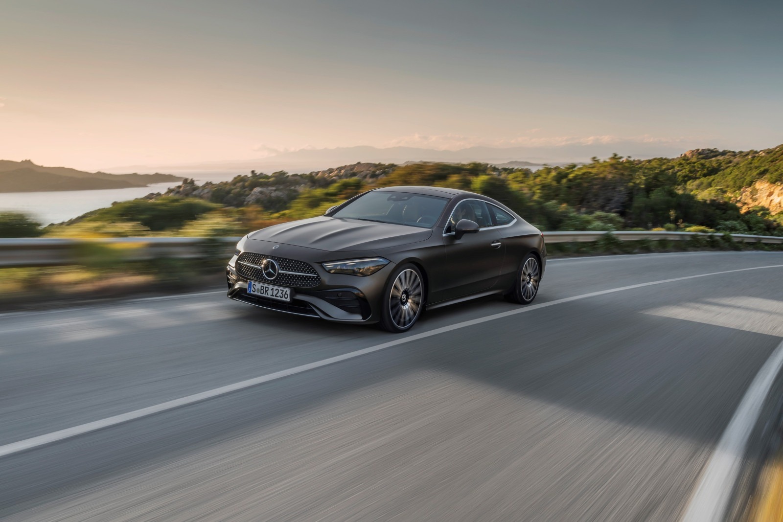 Mercedes-Benz CLA Coupe