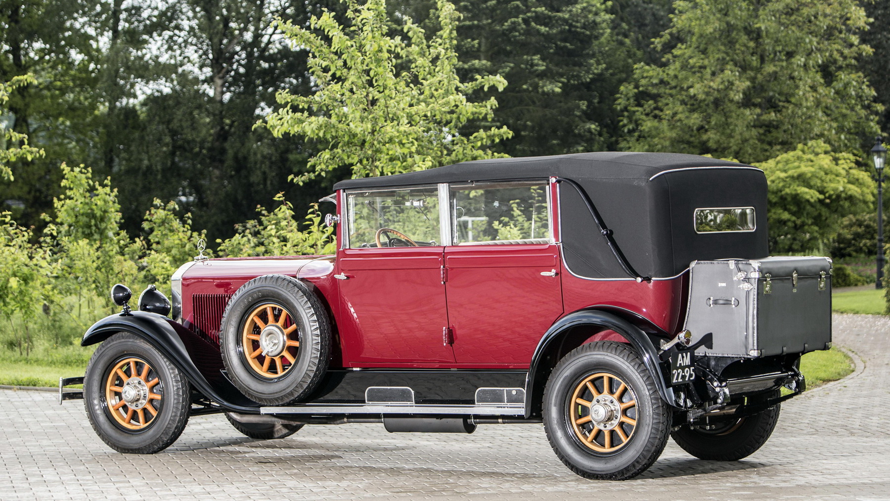 Mercedes-Benz 460 Nürburg