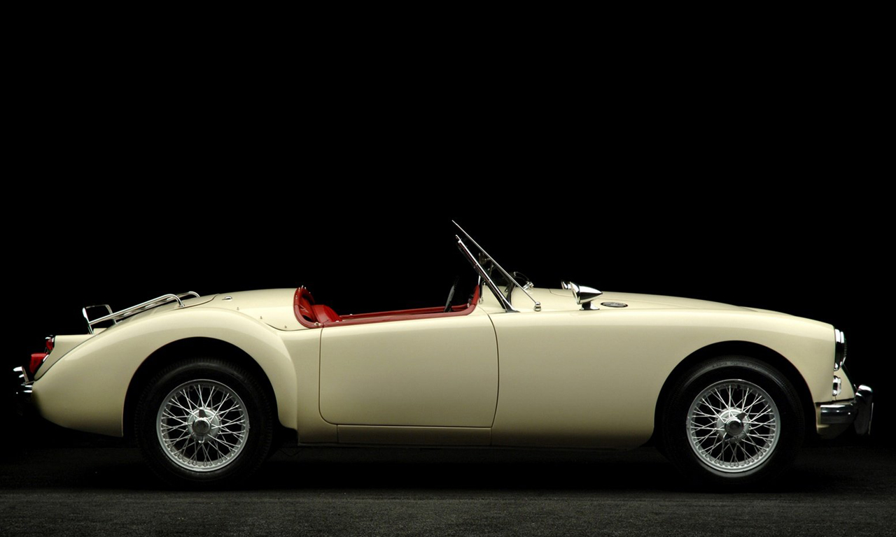 MG MGA