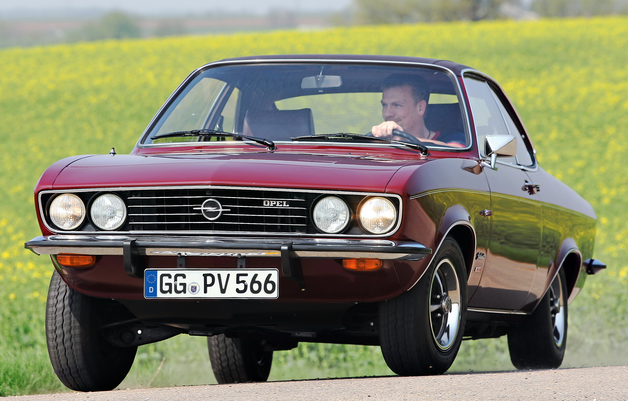 Opel Manta Berlinetta 1970-1975