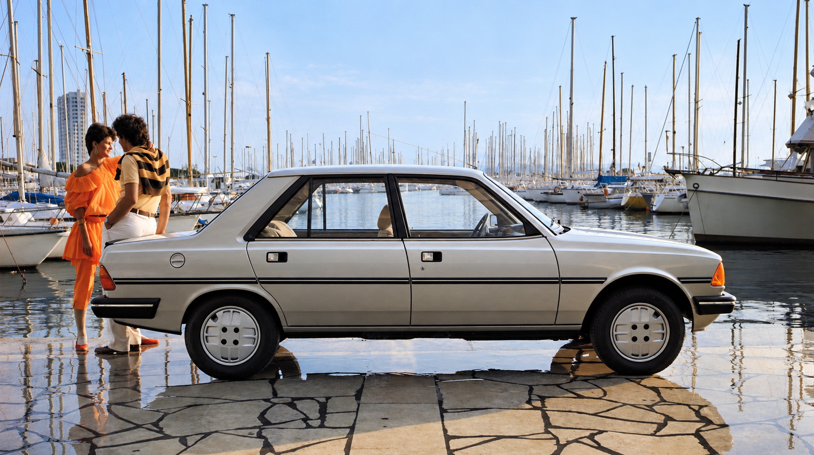 Peugeot 305