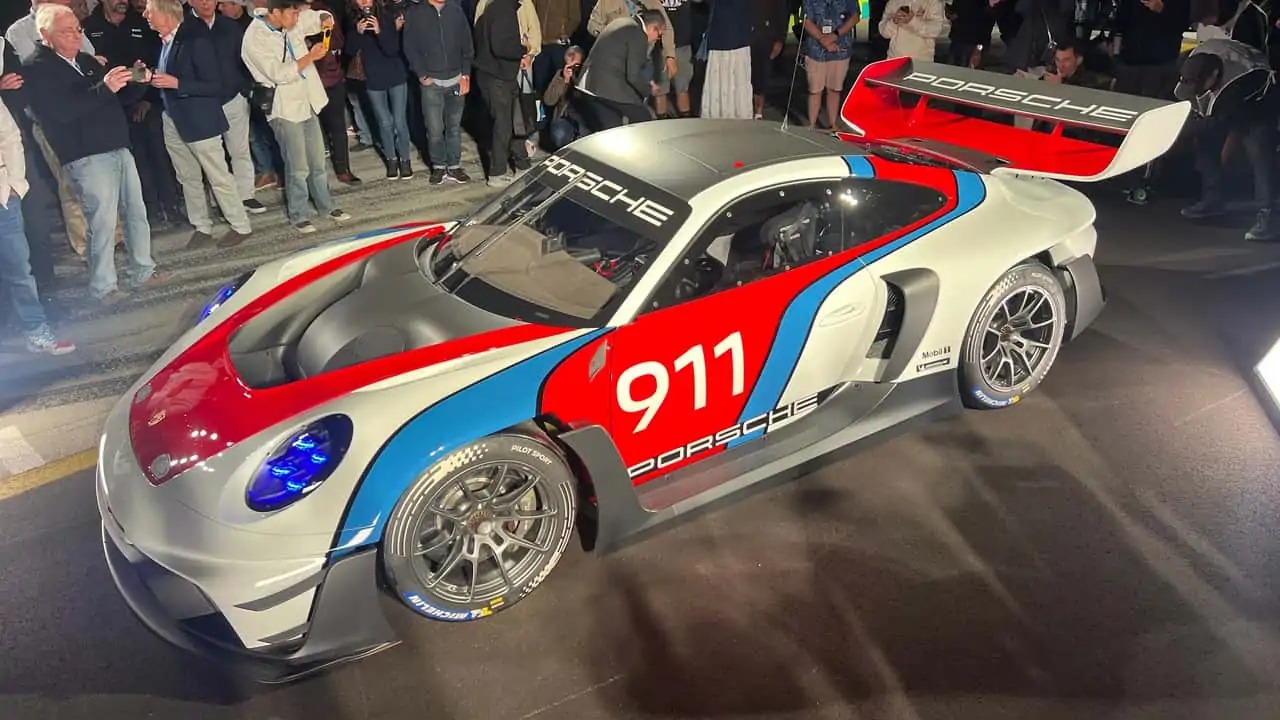 Porsche 911 GT3 rennsport