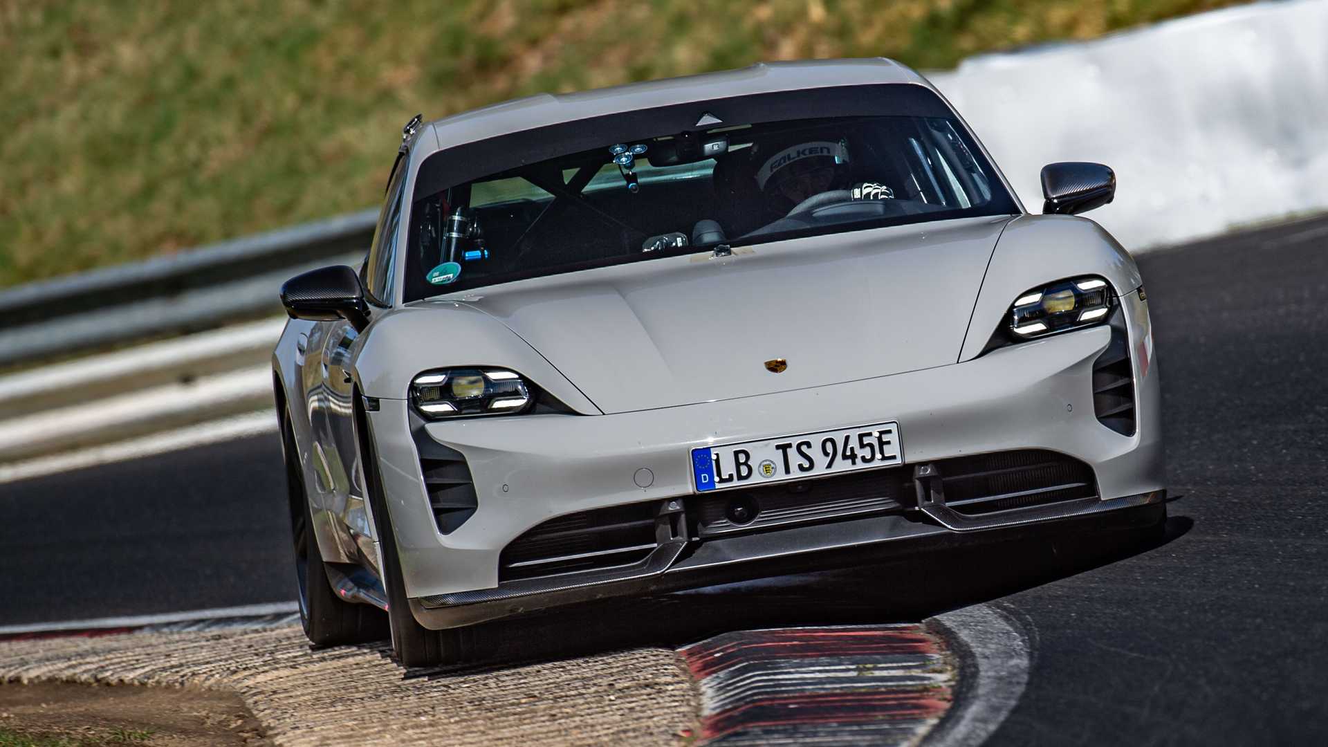 Taycan Turbo S Nurburgring