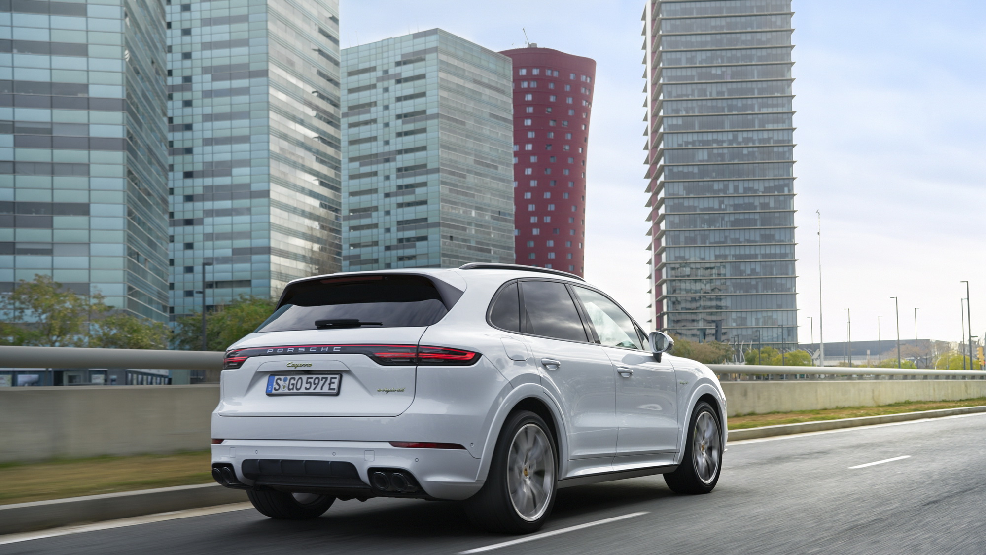 Porsche Cayenne Ε-Hybrid