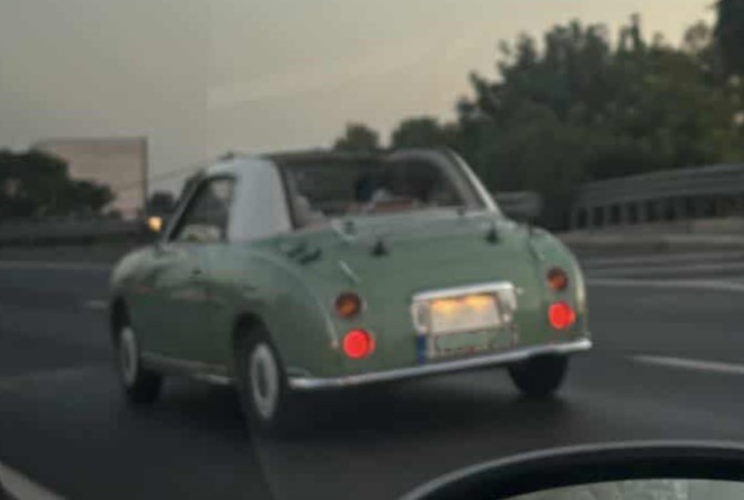 Nissan Figaro