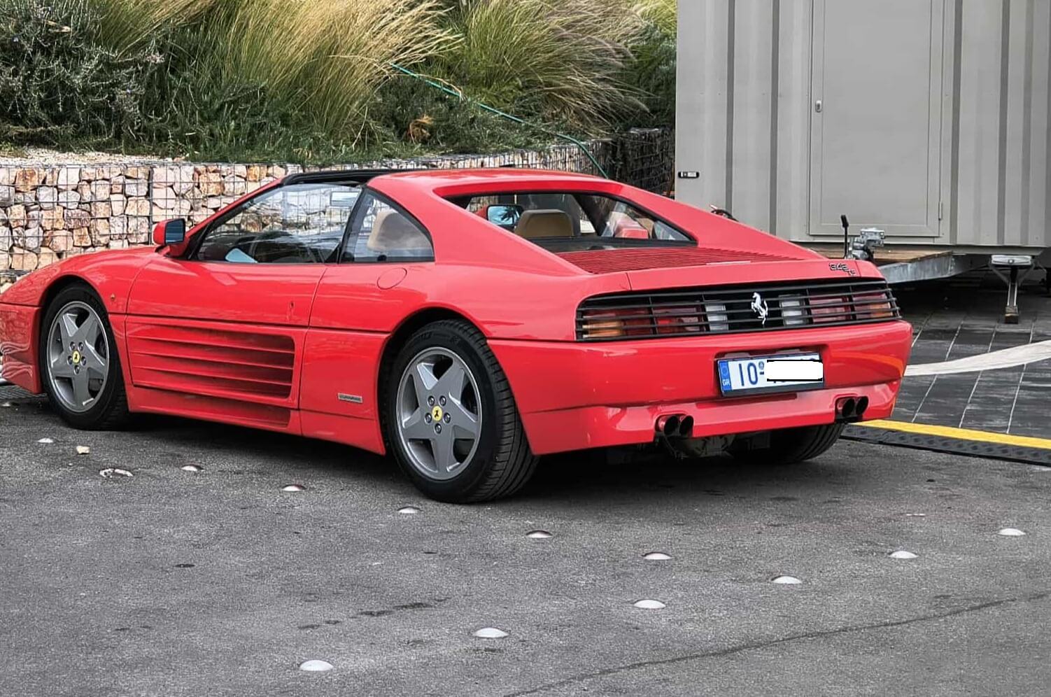Ferrari 348