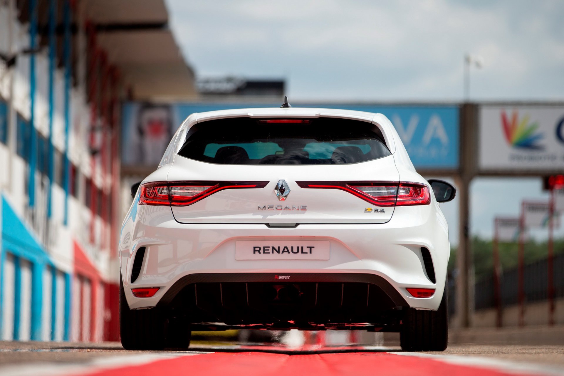 Renault Megane R.S. Trophy-R