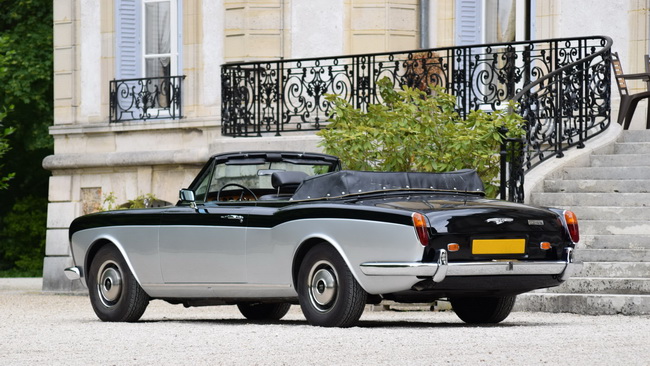 Rolls-Royce Corniche Convertible 1971-1977