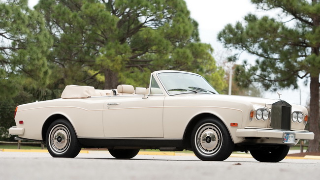 Rolls-Royce Corniche Convertible III 1989