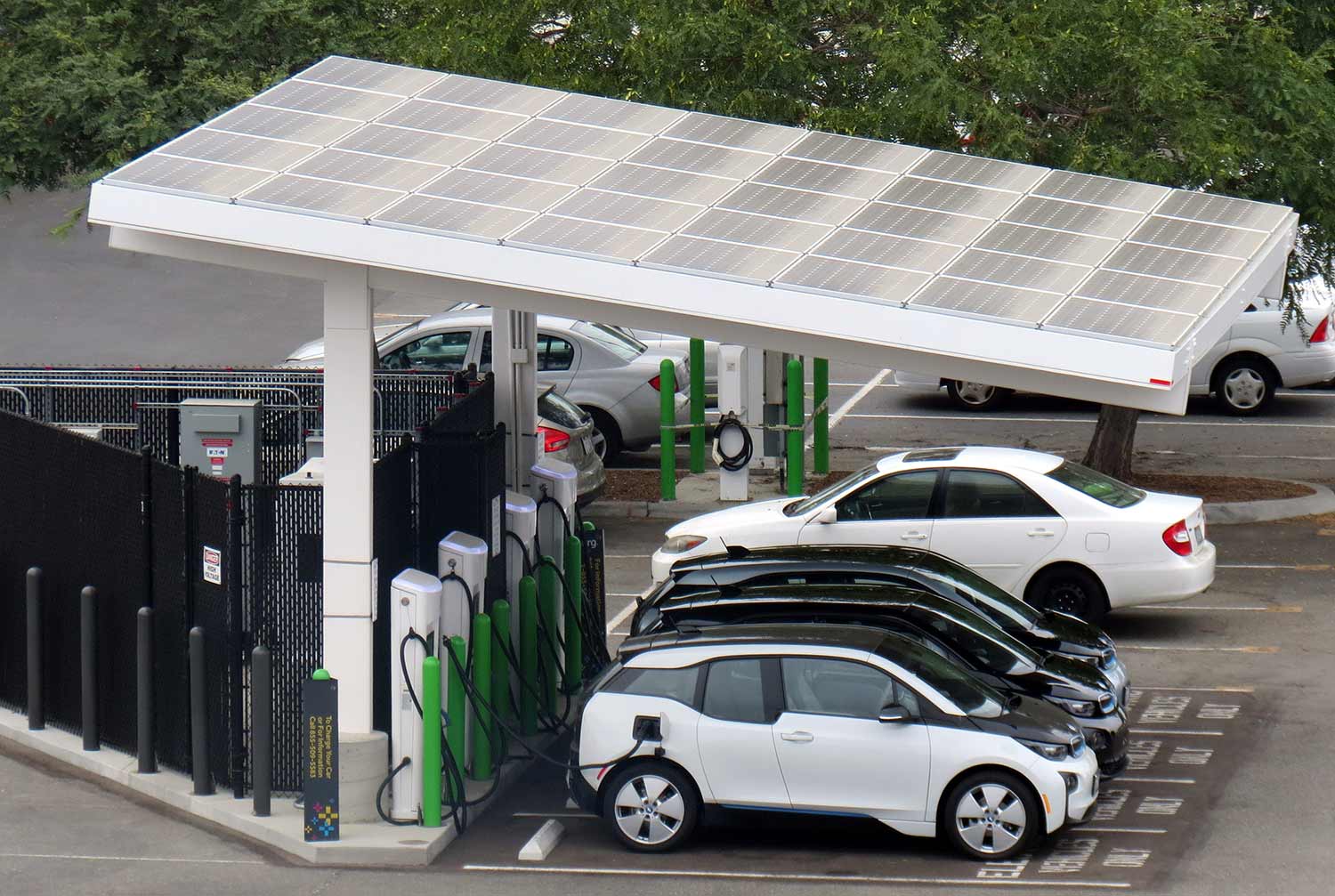 solar energy car charging
