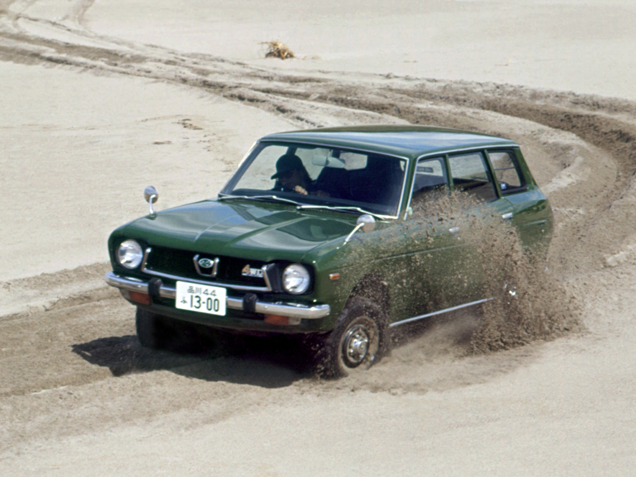 Subaru Leone