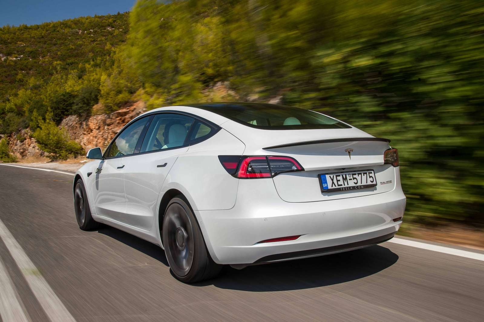 Tesla Model 3 Performance