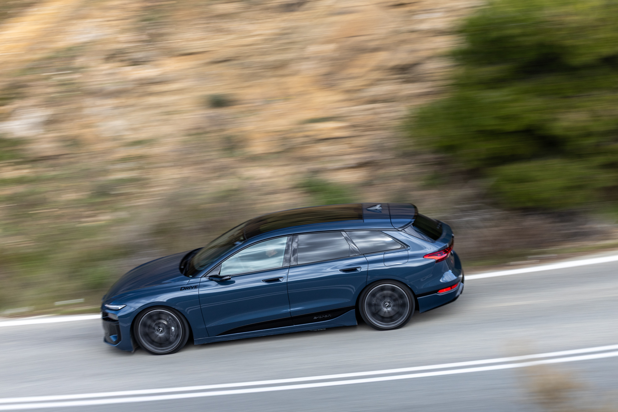 Test drive: Audi S6 Avant e-tron, Photo © DRIVE Media Group/Thanassis Koutsogiannis