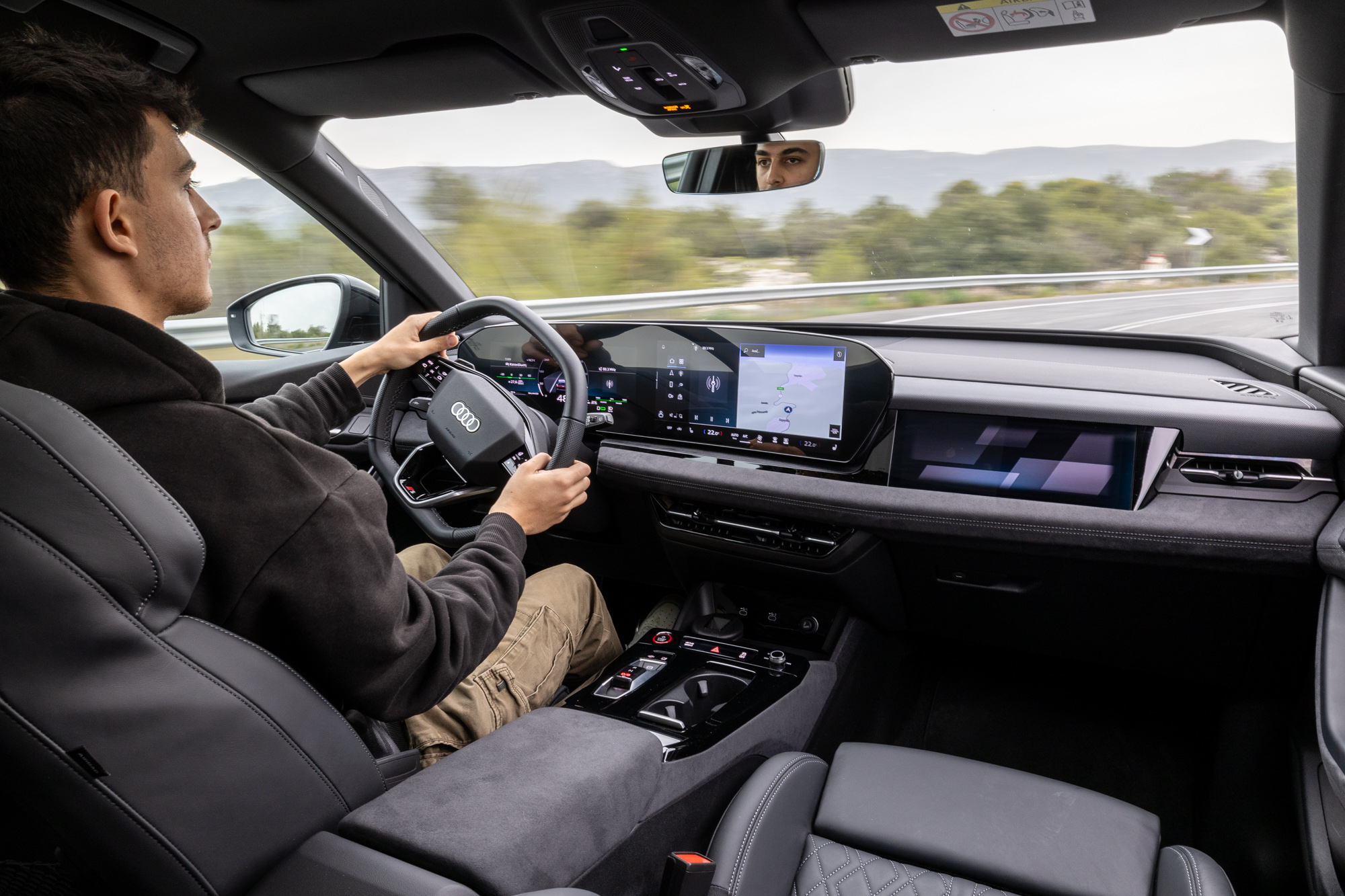 Test drive: Audi SQ6 e-tron quattro, Photo © DRIVE Media Group/Thanassis Koutsogiannis