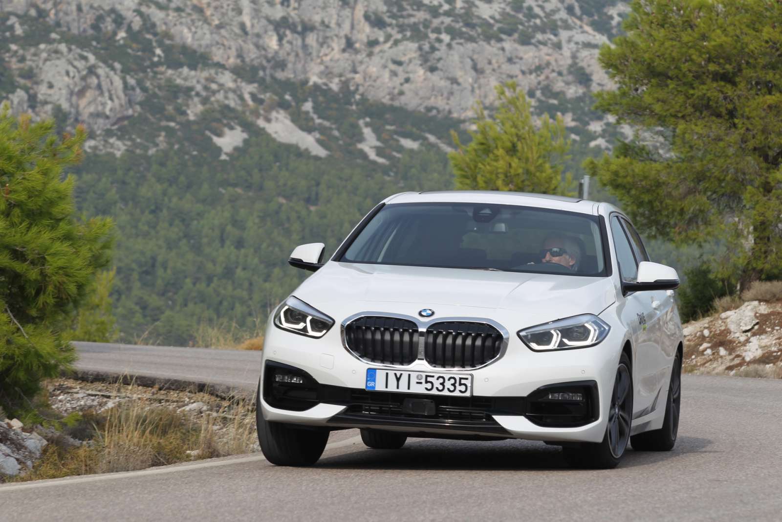 BMW i1