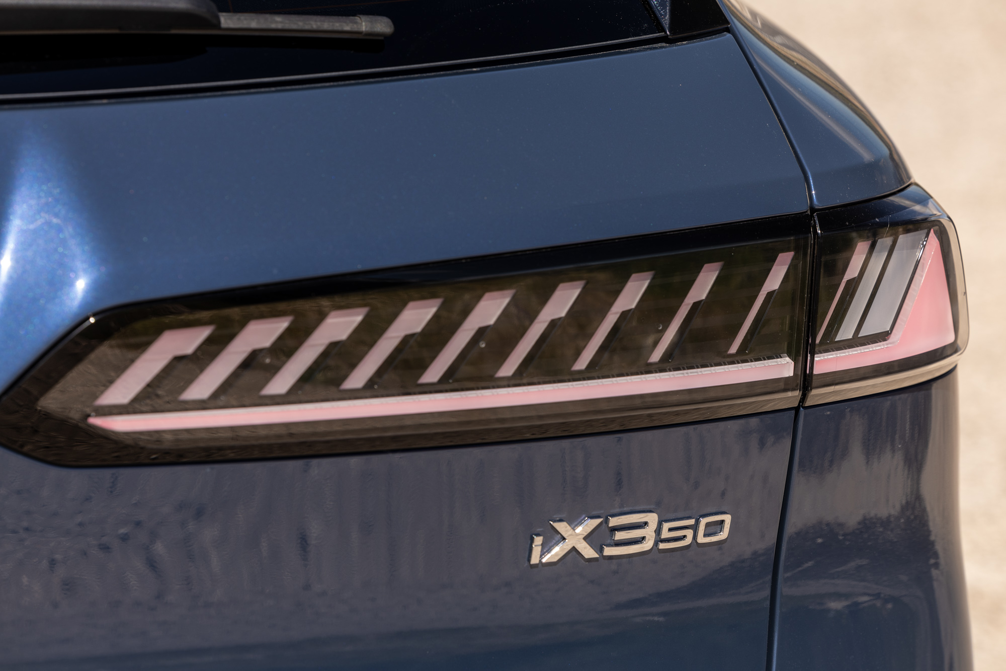 Test Drive: BMW iX3 50 xDrive, Photo © DRIVE Media Group/Thanassis Koutsogiannis