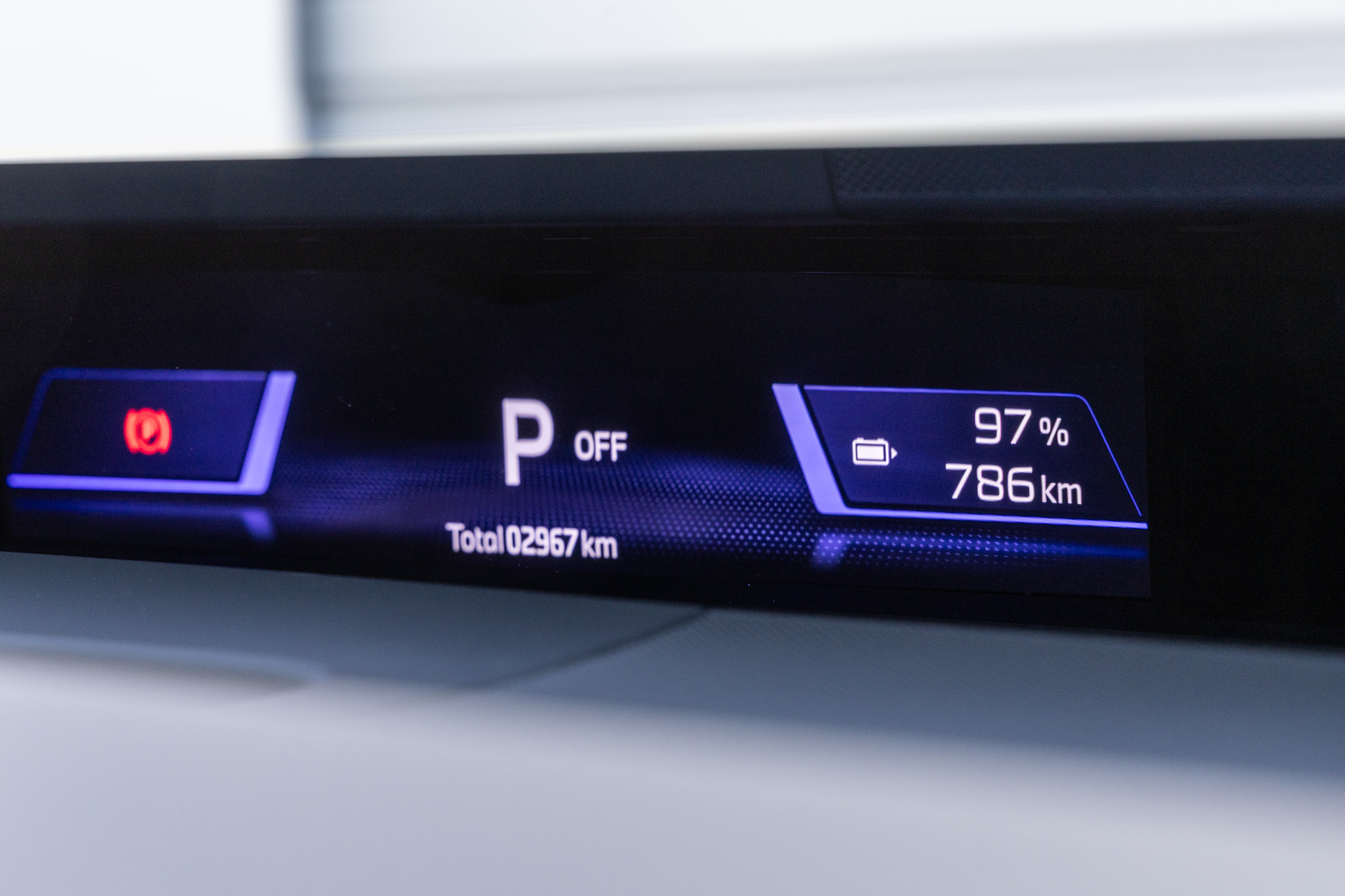 Test Drive: BMW iX3 50 xDrive, Photo © DRIVE Media Group/Thanassis Koutsogiannis