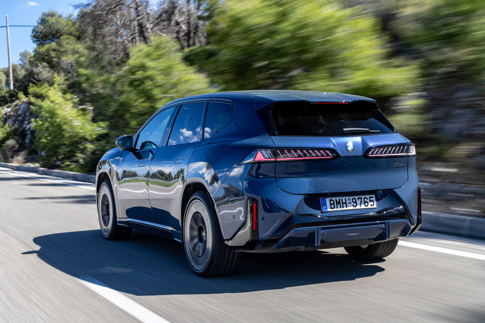 BMW iX3