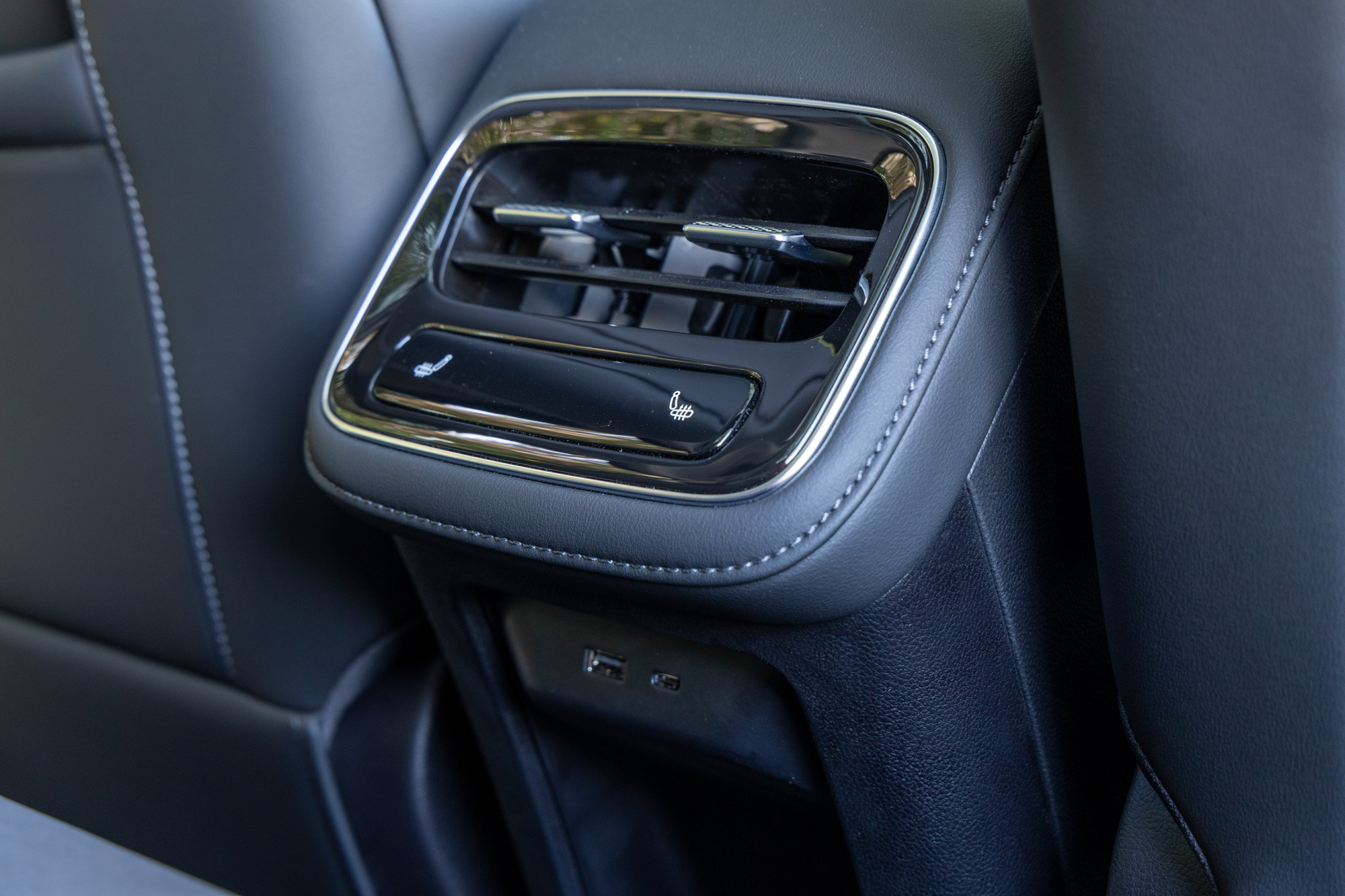 Test drive: Chery Tiggo 8 1.6T GDI, Photo © DRIVE Media Group/Thanassis Koutsogiannis