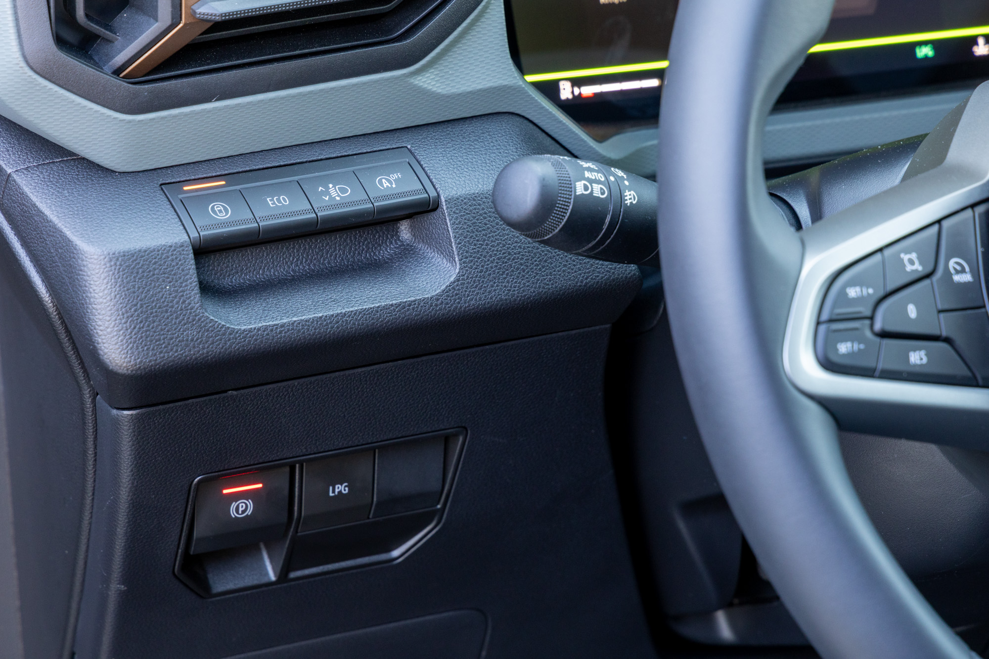 Test drive: Dacia Bigster mild hybrid-G 140, Photo © DRIVE Media Group/Thanassis Koutsogiannis