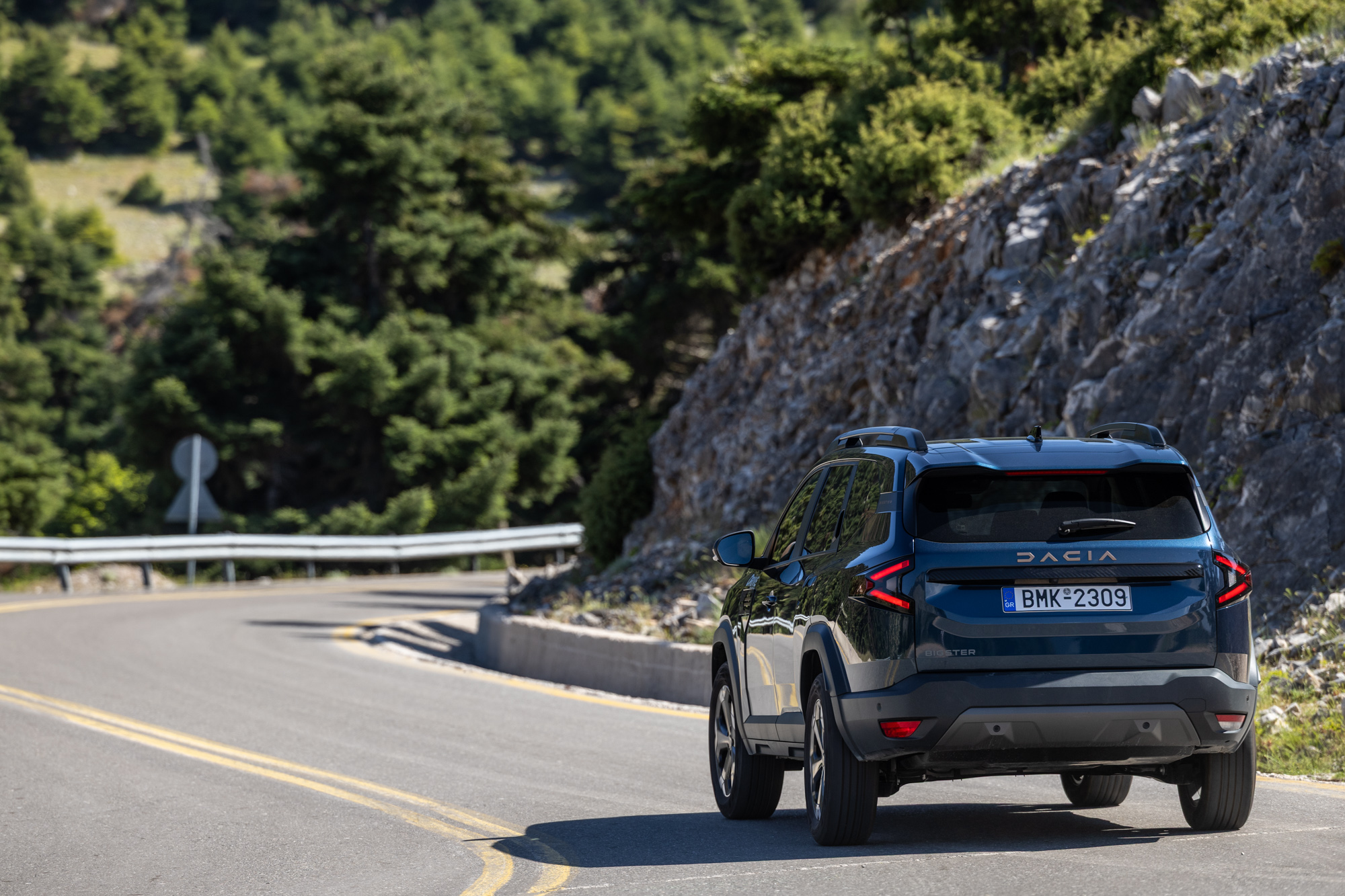 Test drive: Dacia Bigster mild hybrid-G 140, Photo © DRIVE Media Group/Thanassis Koutsogiannis