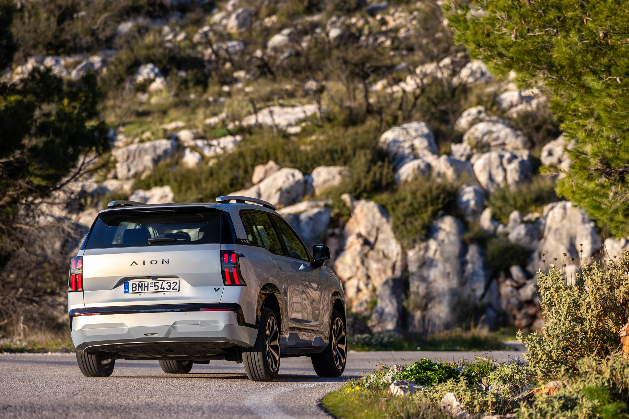 Test drive: GAC Aion V, Photo © DRIVE Media Group/Thanassis Koutsogiannis