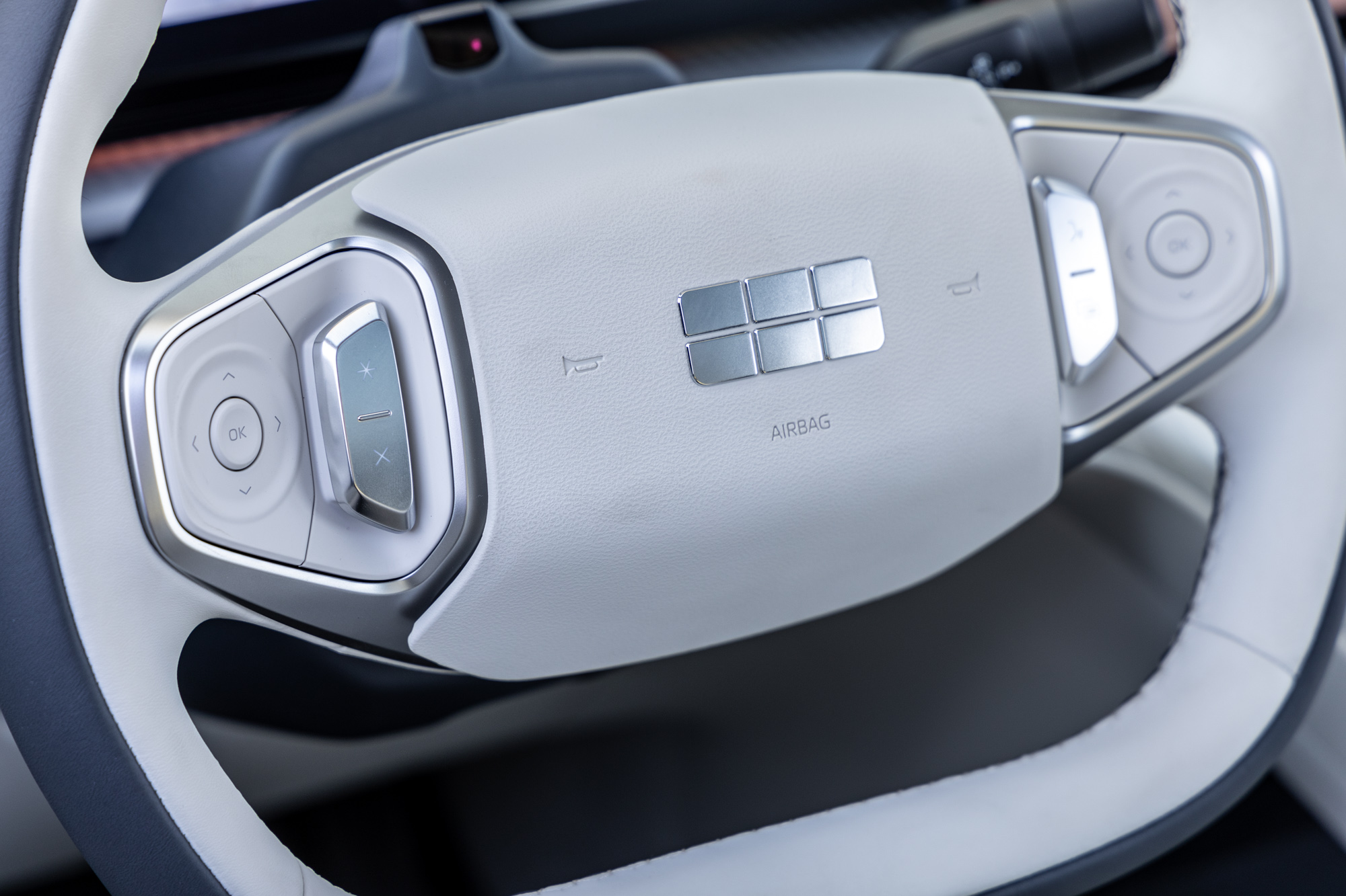 Test drive: Geely EX5, Photo © DRIVE Media Group/Thanassis Koutsogiannis
