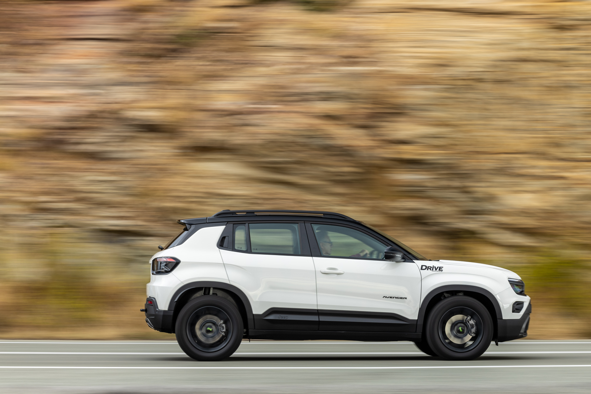 Test drive: Jeep Avenger 4xe, Photo © DRIVE Media Group/Thanassis Koutsogiannis