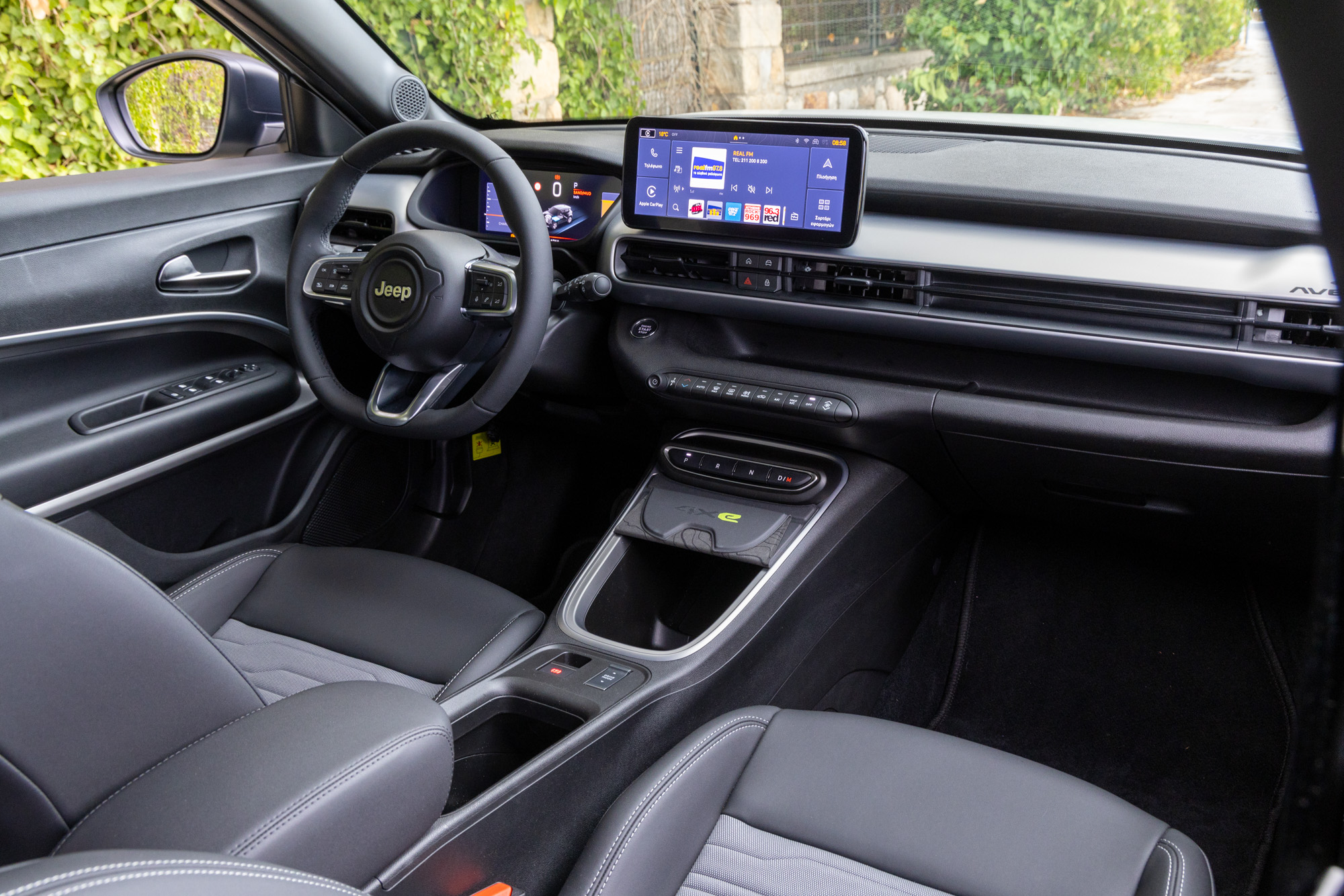 Test drive: Jeep Avenger 4xe, Photo © DRIVE Media Group/Thanassis Koutsogiannis