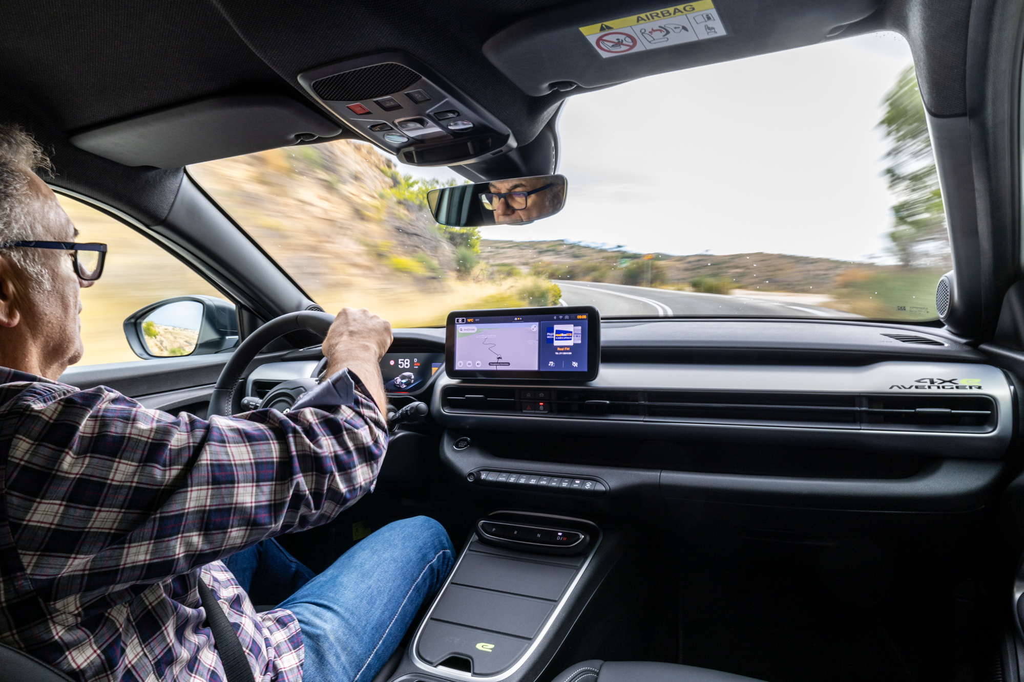Test drive: Jeep Avenger 4xe, Photo © DRIVE Media Group/Thanassis Koutsogiannis