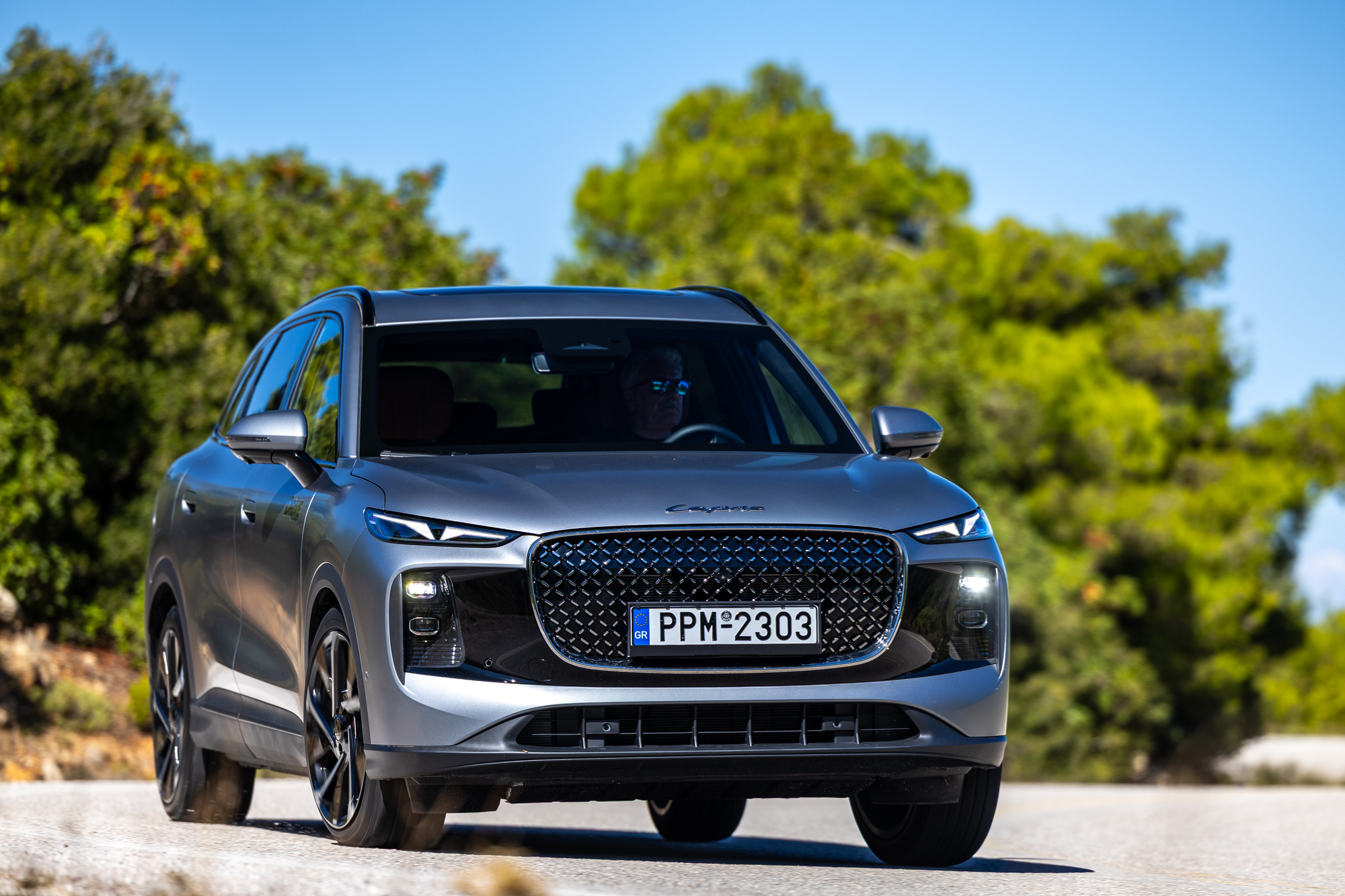 Test drive: Lepas L8 PHEV, Photo © DRIVE Media Group/Thanassis Koutsogiannis