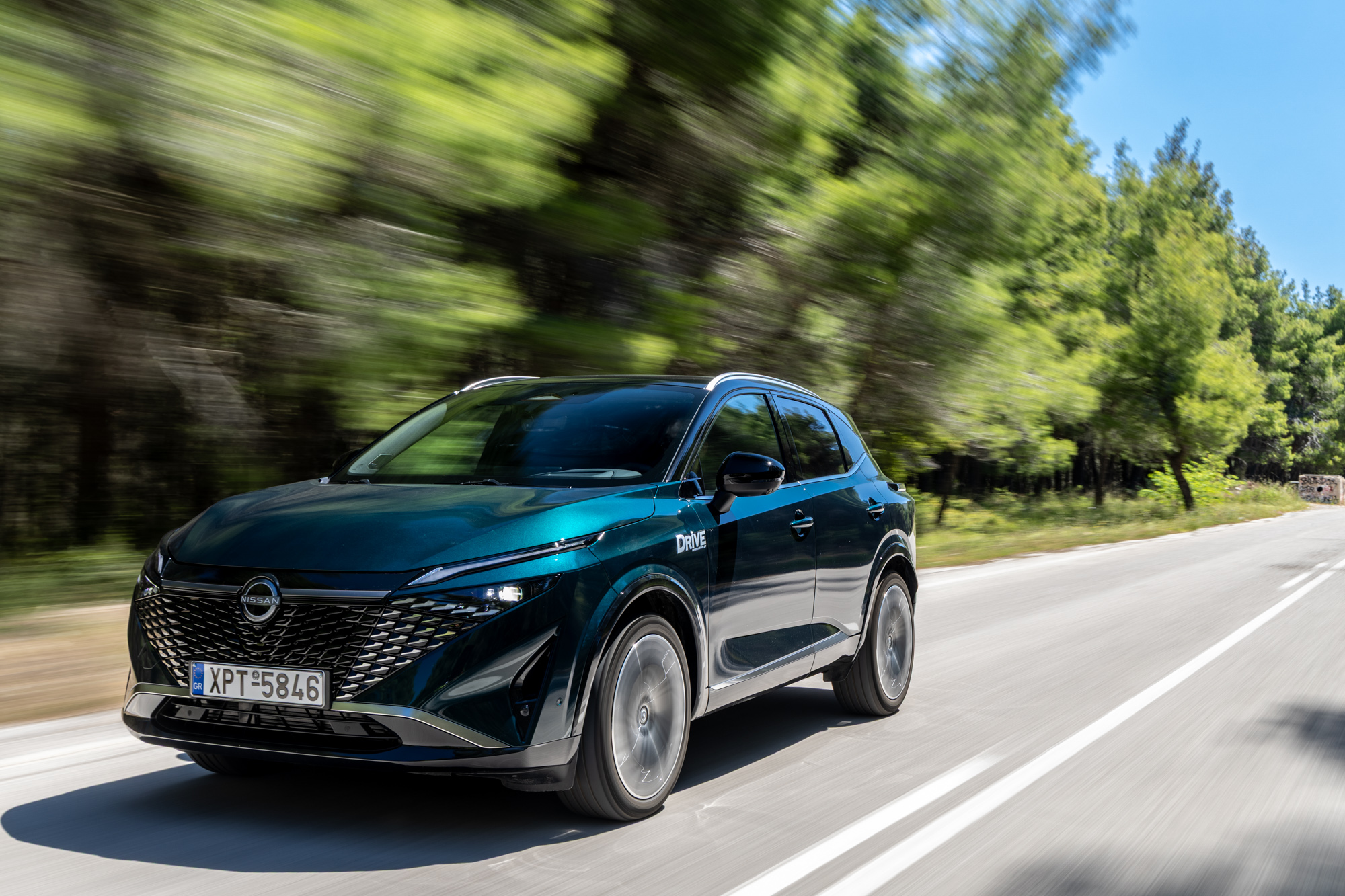 Test drive: Nissan Qashqai e-Power, Photo © DRIVE Media Group/Thanassis Koutsogiannis