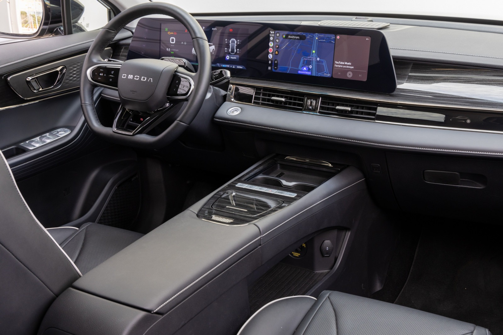 Omoda 5 SHS-H - υβριδικό SUV